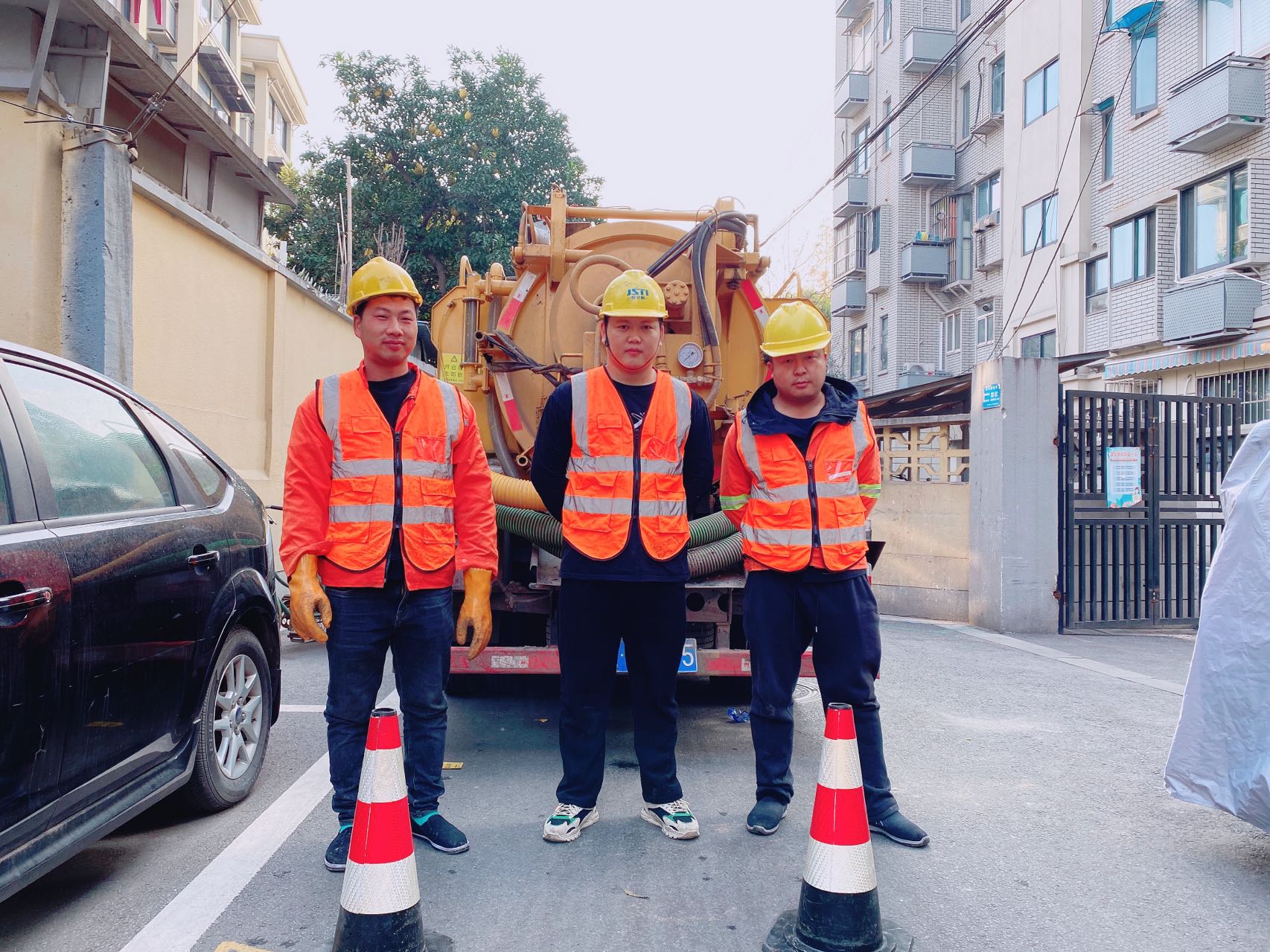 小市南京某小区管道清淤检测施工